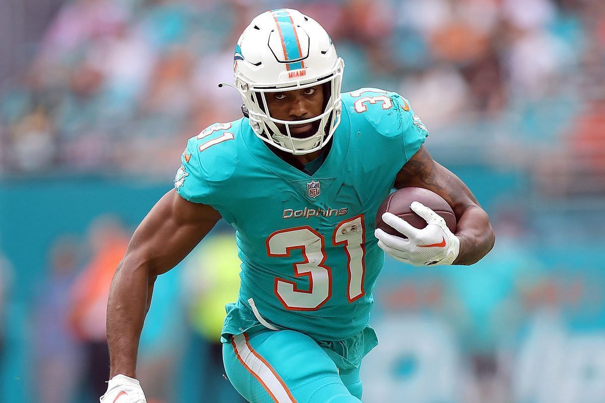 Who is the fastest rb in madden 24? See the top player speed list now.