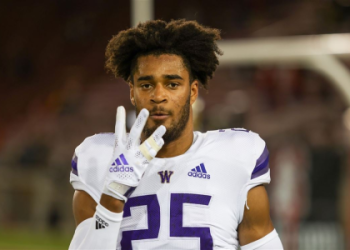 Breaking Down the Washington Huskies Depth Chart Right Now